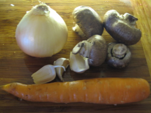Onion, Garlic, Mushrooms, Carrot